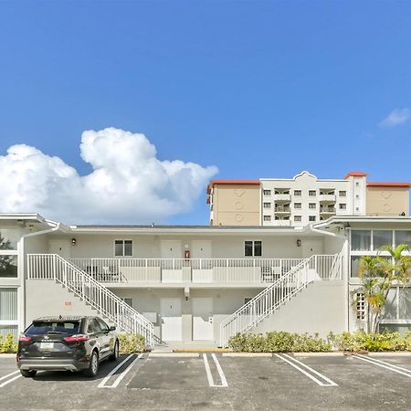 Bright Pompano Beach With Pool Access Ngoại thất bức ảnh