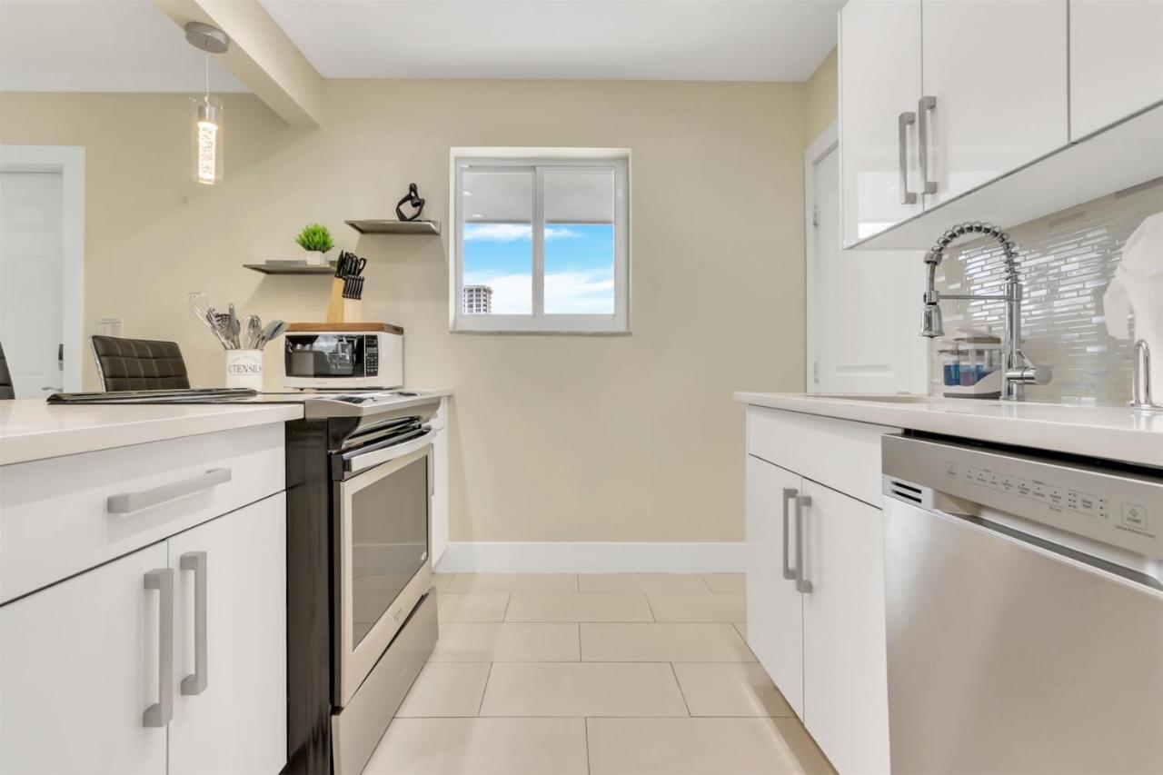 Bright Pompano Beach With Pool Access Ngoại thất bức ảnh